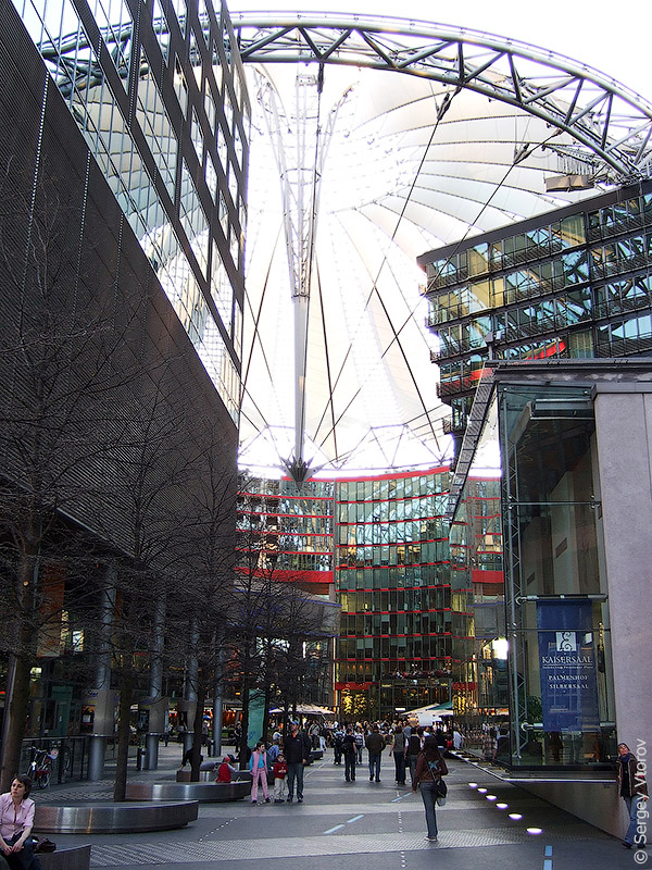 Sony Center