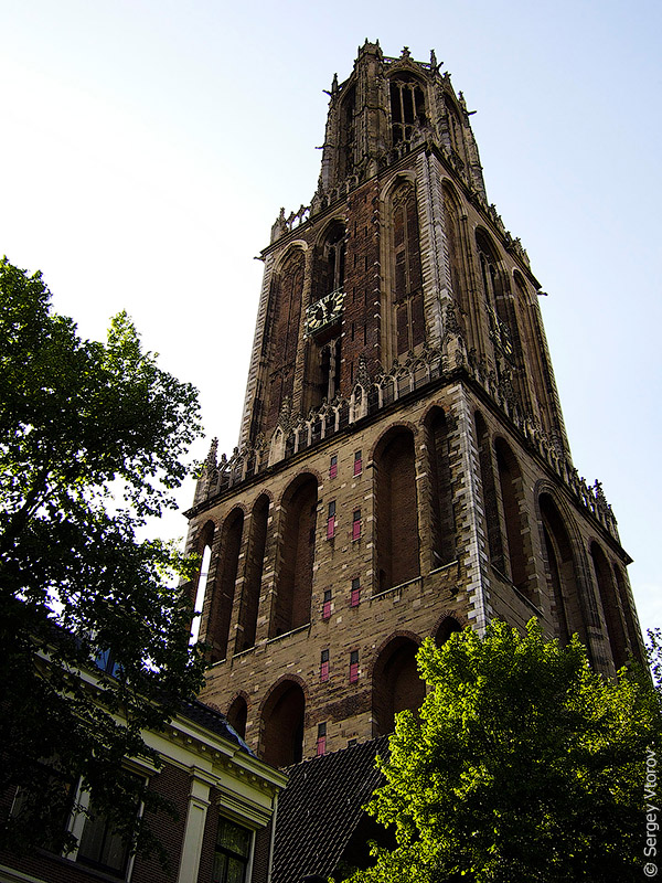 Dom Tower